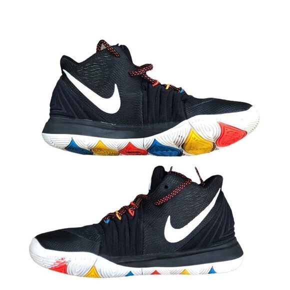 LIMITED Edition 2018 Nike Kyrie 5 'Friends' Size 6 - Picture 13 of 14